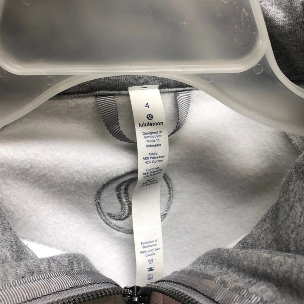 Lululemon Jacket - Picture 6 of 6